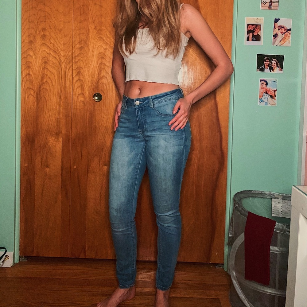 Light wash jeans